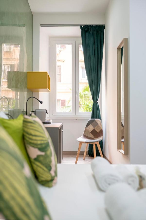 Catone Luxury Rooms Рим Екстер'єр фото