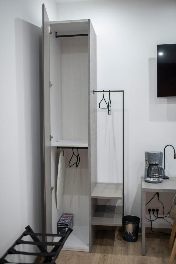 Catone Luxury Rooms Рим Екстер'єр фото