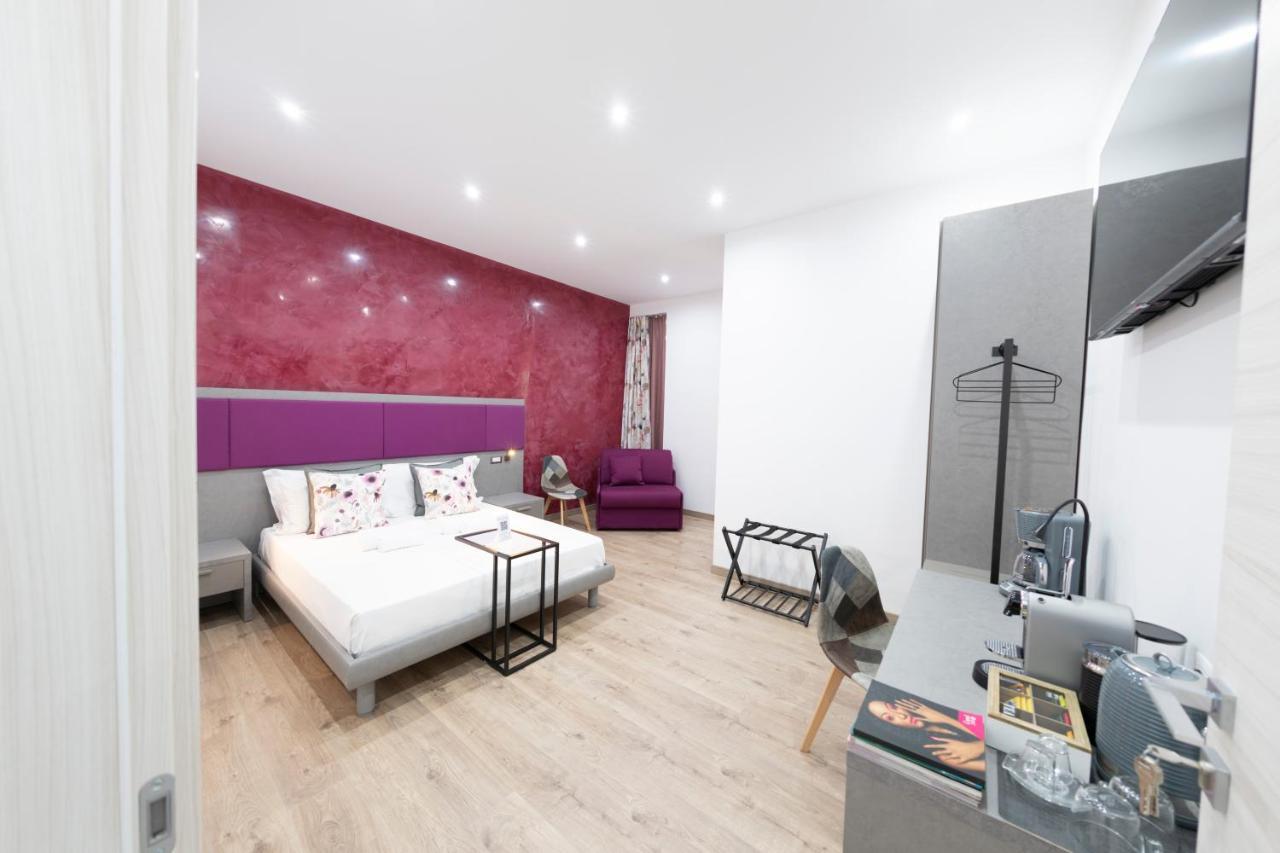 Catone Luxury Rooms Рим Екстер'єр фото